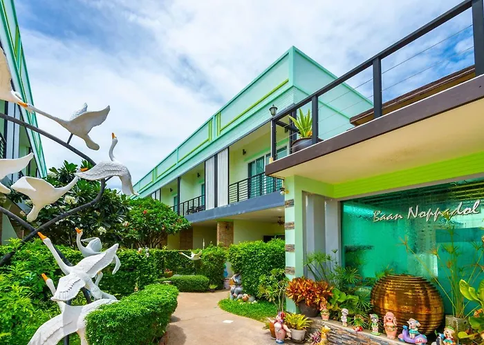 OYO 242 Baan Noppadol Hua Hin Resort